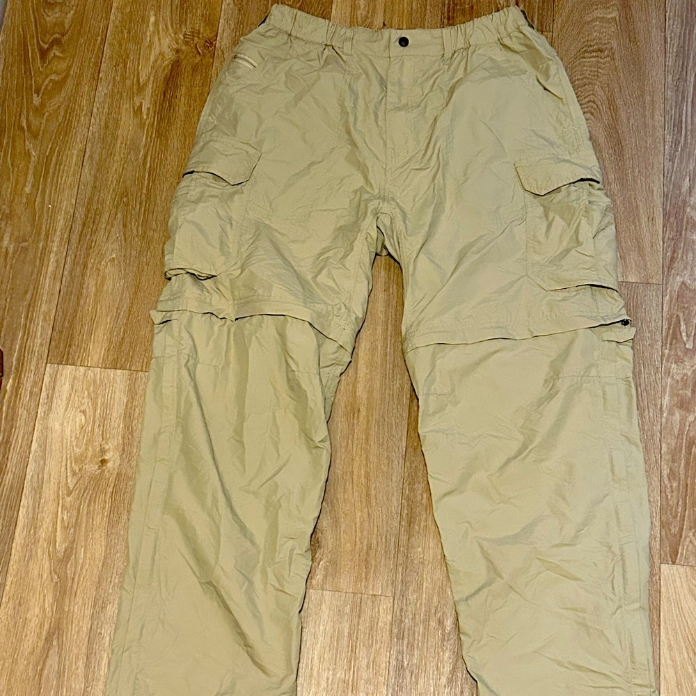 34 L REI hiking shorts/pants